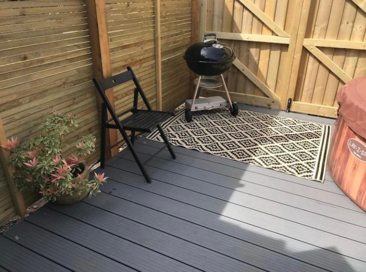 Elkstone Studio Private Hottub Pet Friendly Malvern Exterior photo