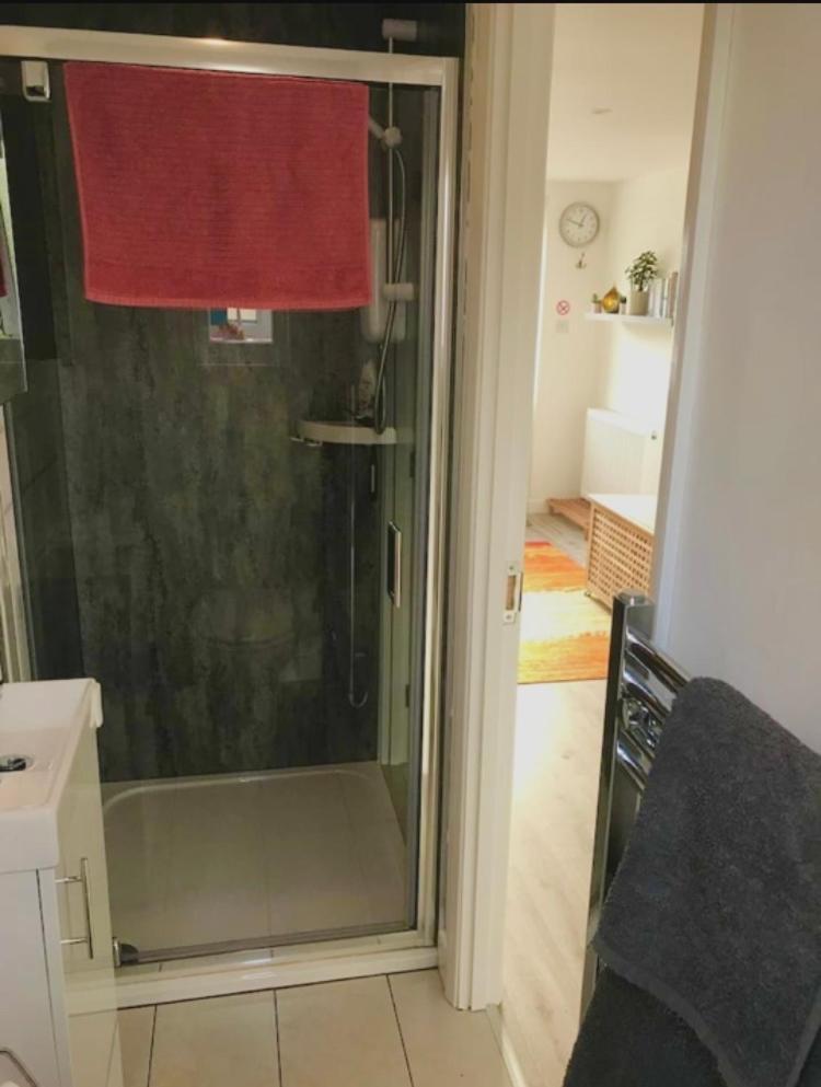Elkstone Studio Private Hottub Pet Friendly Malvern Exterior photo